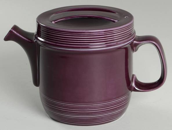 GOE18 Teapot & Lid