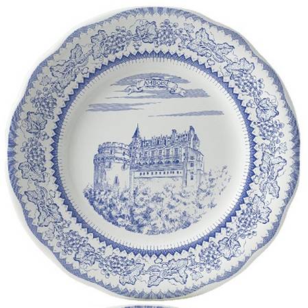 Chateaux de la Loire by Faiencerie De Gien