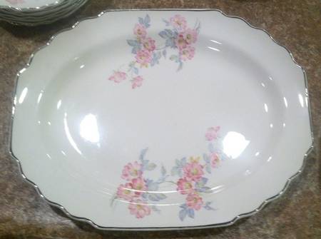 H2-22934 13" Oval Serving Platter