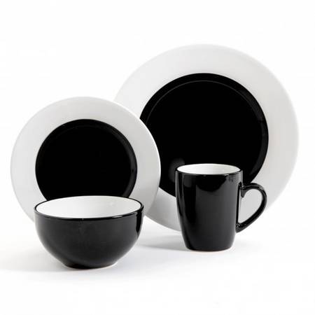 Style Deluxe Black by Gibson Designs