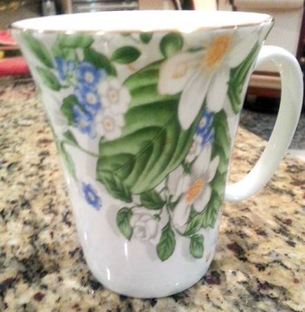 GCB4 by Gracie Bone China