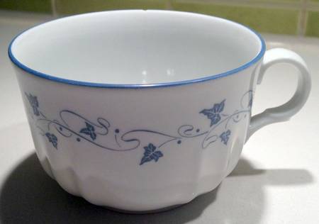 GIN327 Oversized Cup