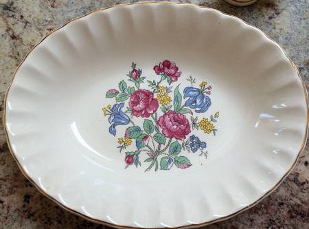 Spring Valley 12" Oval Serving Platter