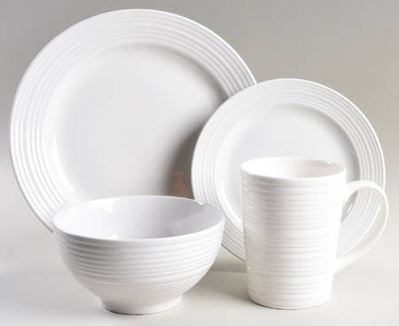 Amelia Court 32 Piece Estate Set
