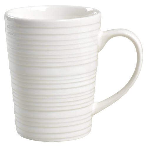 Amelia Court Mug