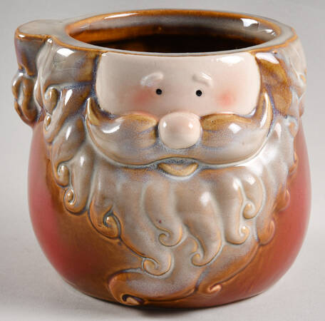 Novelty Christmas Cookie Jar No Lid