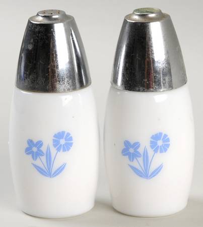 Delft Flower Salt & Pepper Set
