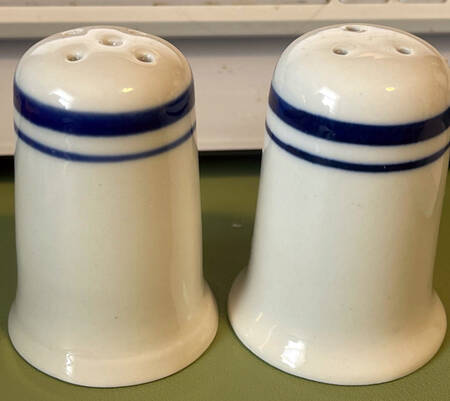 GID379 Salt & Pepper Set