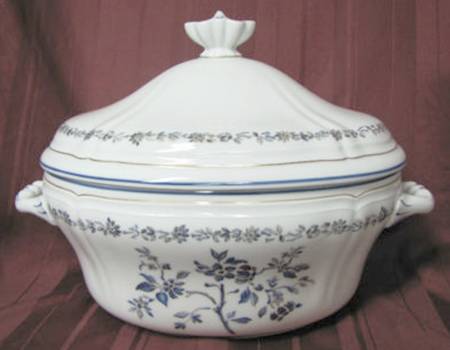 GIN343 Tureen &  Lid