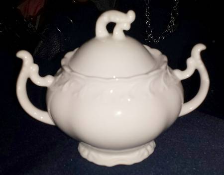 GTW10 Sugar Bowl & Lid