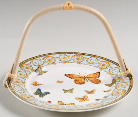 Blue Butterfly 5 3/8"-5 5/8" Bamboo Handled Serving Plate  HC