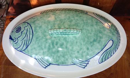 2966 Oval Covered Vegetable