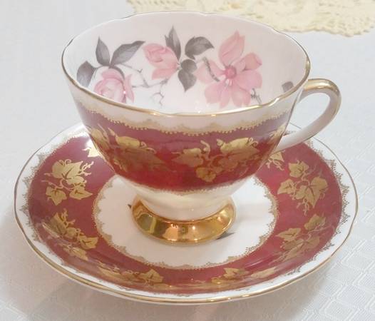 6336X Footed Cup & Saucer Set