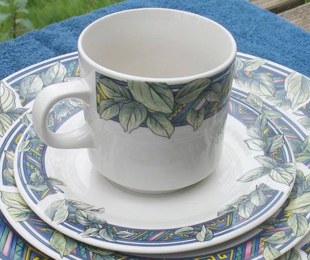 GID402 Flat Cup & Saucer Set
