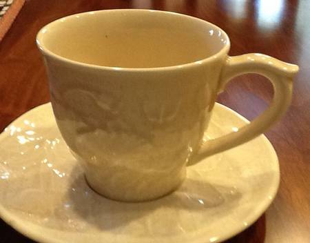 GIE43 Flat Cup & Saucer Set