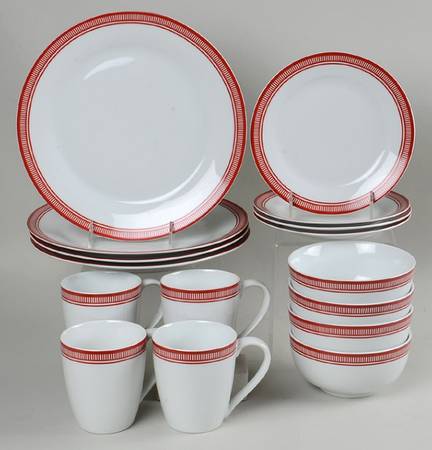 Bistro Red 16 Piece Set