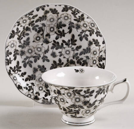 Dainty Footed Cup & Saucer Set