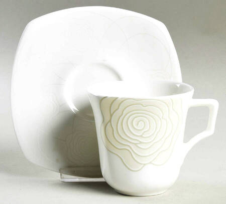 Flat Cup & Saucer Set