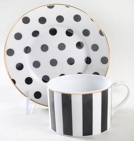 Big Black Dots Flat Cup & Saucer Set