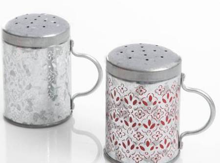 Hollydale Metal Salt & Pepper Set