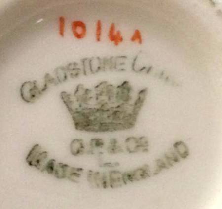 1014A Footed Cup