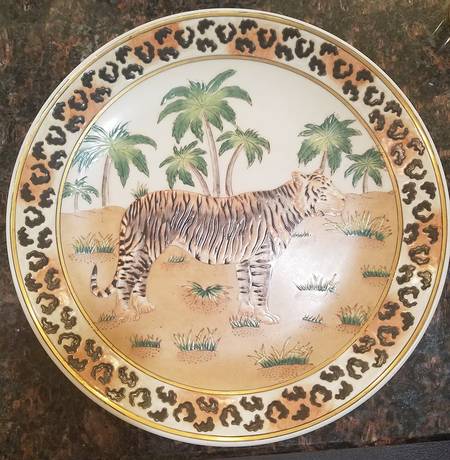 GAN71 Dinner Plate