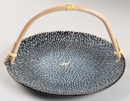 Matisse Cobalt Blue 5 3/8"-5 5/8" Bamboo Handled Serving Plate  HC