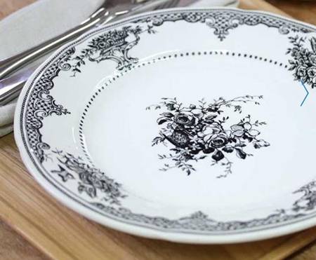 Les Depareillees Dinner Plate