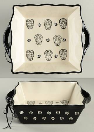 Black Skull by Grace's Teaware