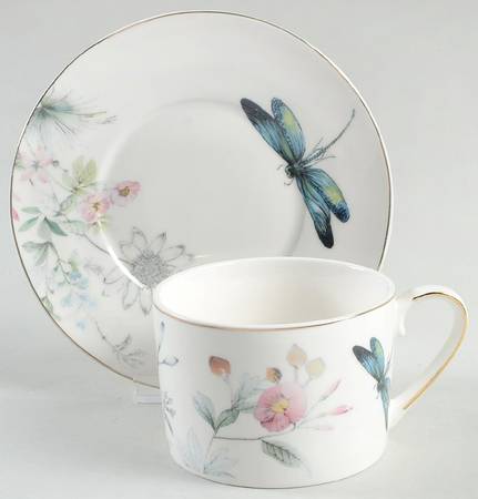 Dragonfly Flat Cup & Saucer Set