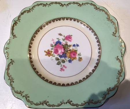 5983 Handled Cake Plate