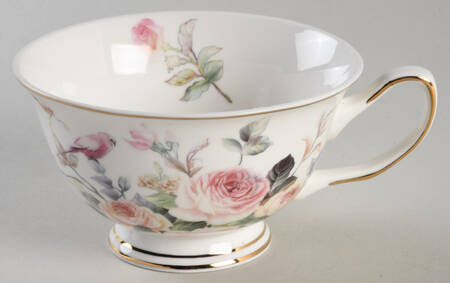 Magnolia Footed Cup