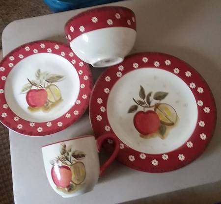 Apple Blush by Gibson Designs