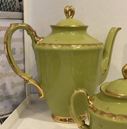 GIN388 Coffee Pot & Lid