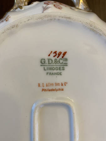 1399 Tureen &  Lid