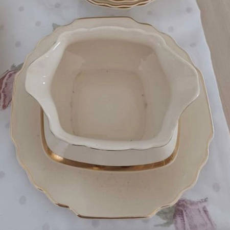 GEO625 Gravy Boat with Attached Underplate