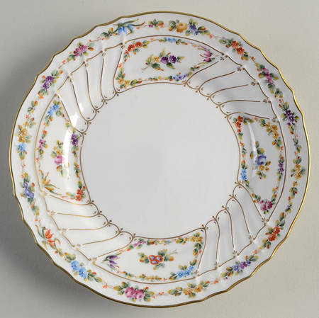 GIN394 Salad Plate