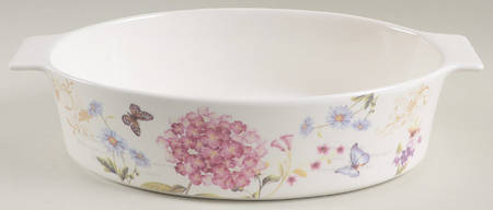 Hydrangea Oval Baker with Lid, No Lid