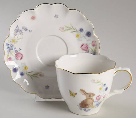 Plaid Bunny Flat Cup & Saucer Set