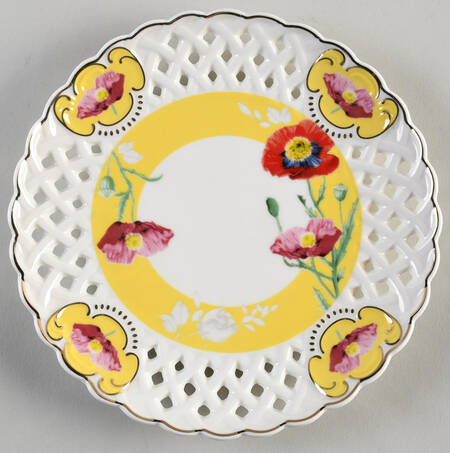 Pierced Poppy by Grace's Teaware