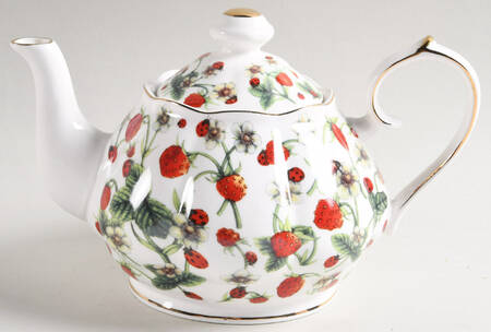 Strawberry Vine Teapot & Lid