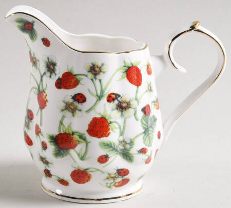Strawberry Vine Creamer