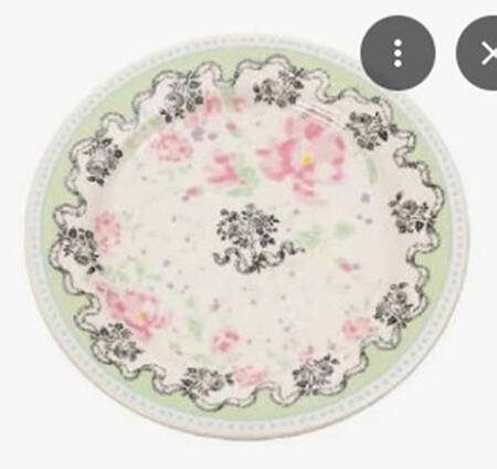 Pompadour Canape Plate