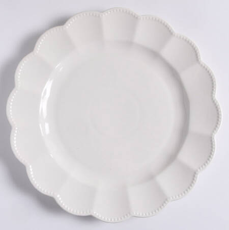 Scallop White (Beaded)