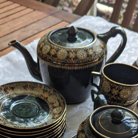 Greek Border Teapot & Lid