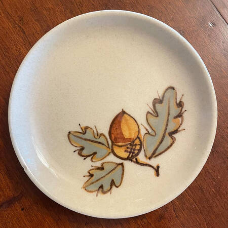 Acorn-Round Bread & Butter Plate