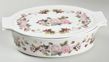 Winter Rose Oval Baker with Lid