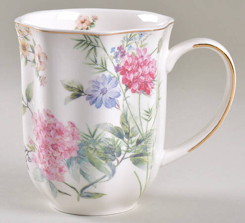 Camellia Hydrangea Mug