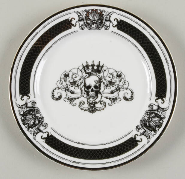 Lattice Skull with Crown Salad Plate