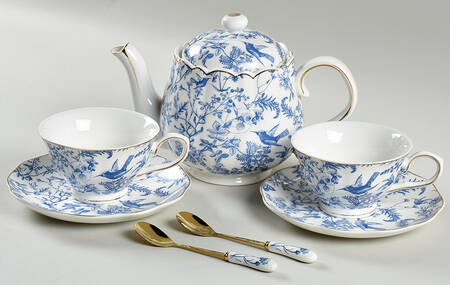 Blue White Bird 8 Piece Tea Set (Tp, 2 Csft, 2 Tspm1)
